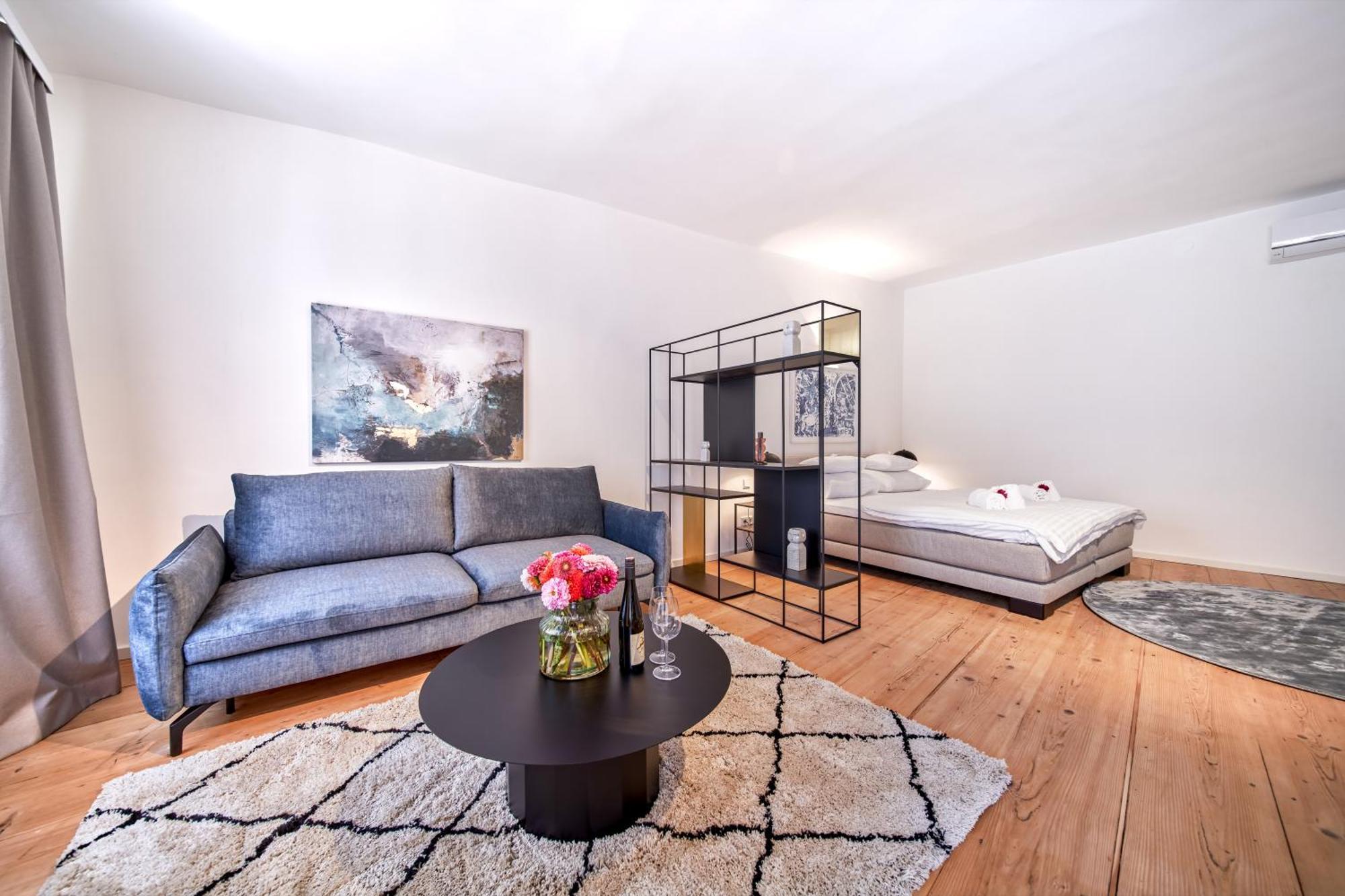 Smile Apartments "Lesehof" Krems an der Donau Kamer foto