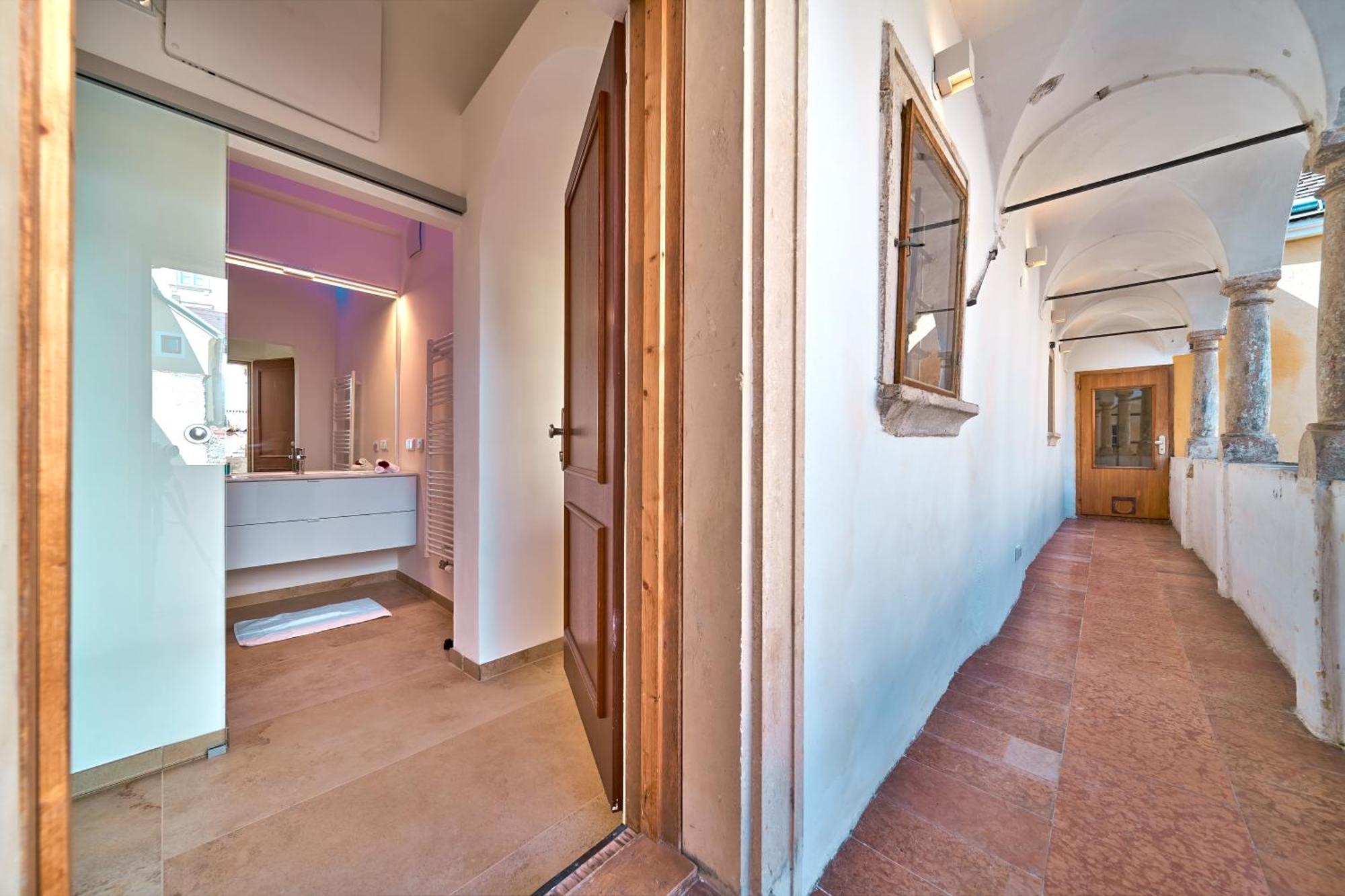 Smile Apartments "Lesehof" Krems an der Donau Kamer foto